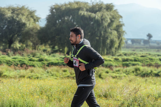 Imagen relacionada con Guía de accesorios de celular para entrenar y hacer deporte en Costa Rica