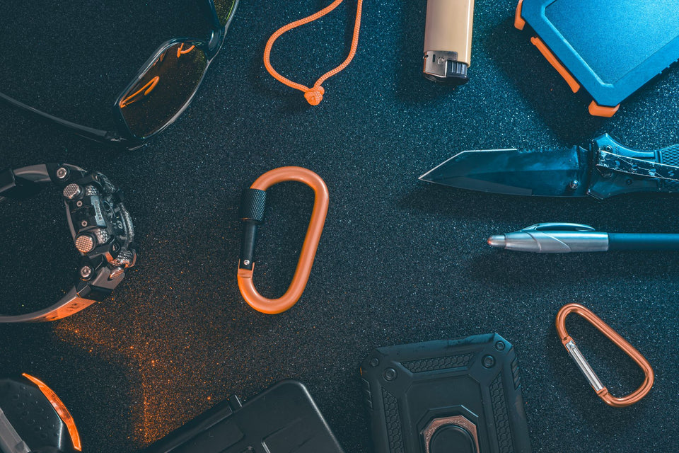 Imagen relacionada con Kit diario de accesorios para celular: cómo organizar tus gadgets para salir de casa