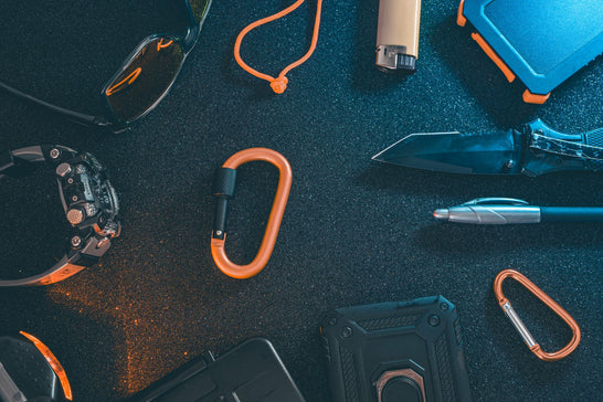 Imagen relacionada con Kit diario de accesorios para celular: cómo organizar tus gadgets para salir de casa